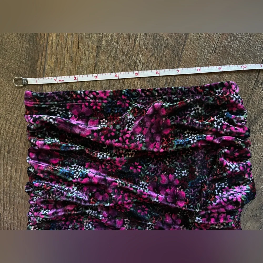 SO Floral Velvet Mini Skirt Ruched Ruffle Hem dark fairycore‎ size XS